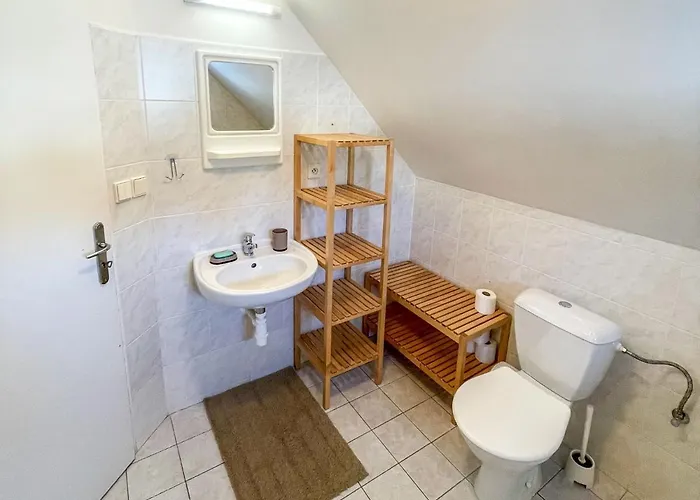 Hill 44 By Interhome Cista (Hradec Kralove)